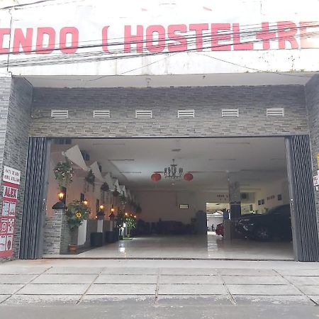 פאלמבאנג Alex Hostel 2 מראה חיצוני תמונה