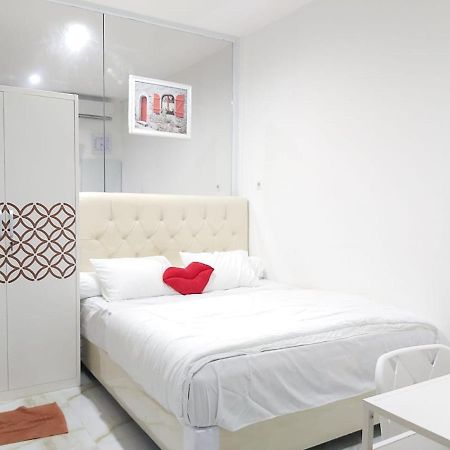 פאלמבאנג Alex Hostel 2 מראה חיצוני תמונה